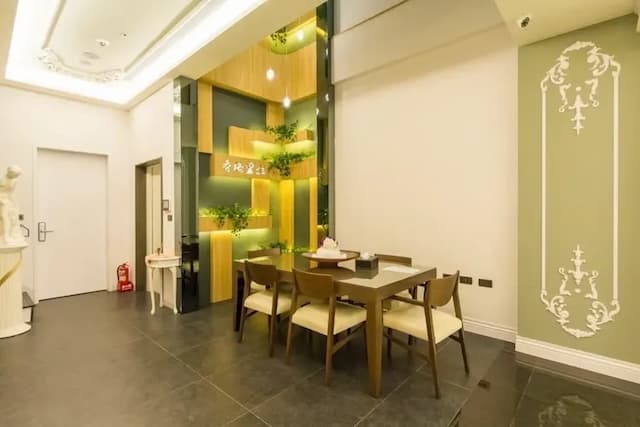 漁樂活台南安平包棟民宿|4-16人包棟|電梯採光豪宅|設有電動麻將、廚房、浴缸|豪宅體驗|軟水系統|精油沐浴備品|鄰近漁光島-香格Villa(二館:世平四街72號)-2