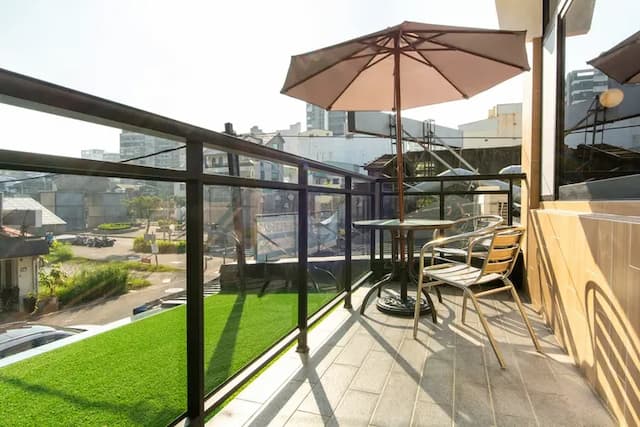 W立方(達布旅)|16人台南包棟 | BBQ烤肉&麻將 | 室外大空間 | 神農街x海安路-201豪華雙人房-5