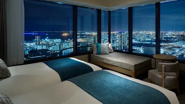 三井花園飯店 豐洲普米爾|大眾浴場/豐洲站步行2分/方便至豐洲市場&千客萬來-豪華角落雙床房 — 附景觀浴缸|可帶不佔床兒童(0-5歲) 3位【不挑房】-5