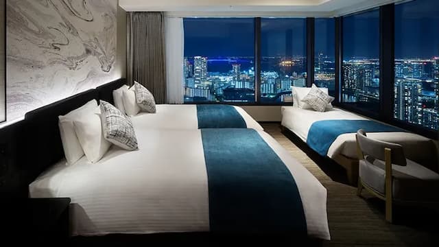 三井花園飯店 豐洲普米爾|大眾浴場/豐洲站步行2分/方便至豐洲市場&千客萬來-豪華角落雙床房 — 附景觀浴缸|可帶不佔床兒童(0-5歲) 3位【不挑房】-3