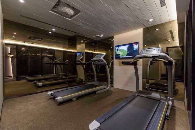 雲端商務旅館|台中館 | 一中街、中華路夜市-家庭客房-7