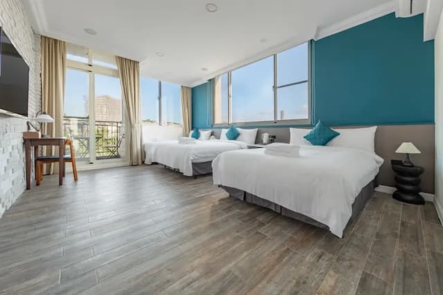 Sunset Mu Style Inn-Family Suite with Balcony-11