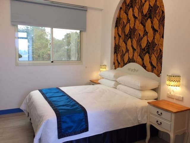 Cicada said Green Homestay-Athena-1