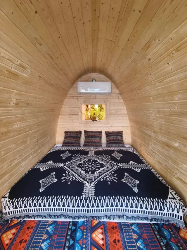 加大雙人床,入住3人