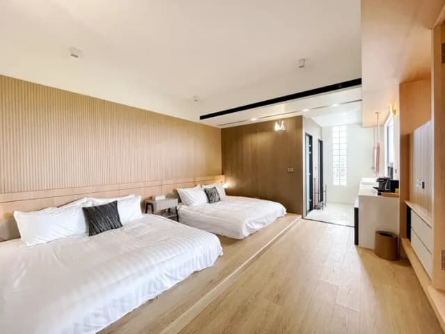 202 光點和洋四人房