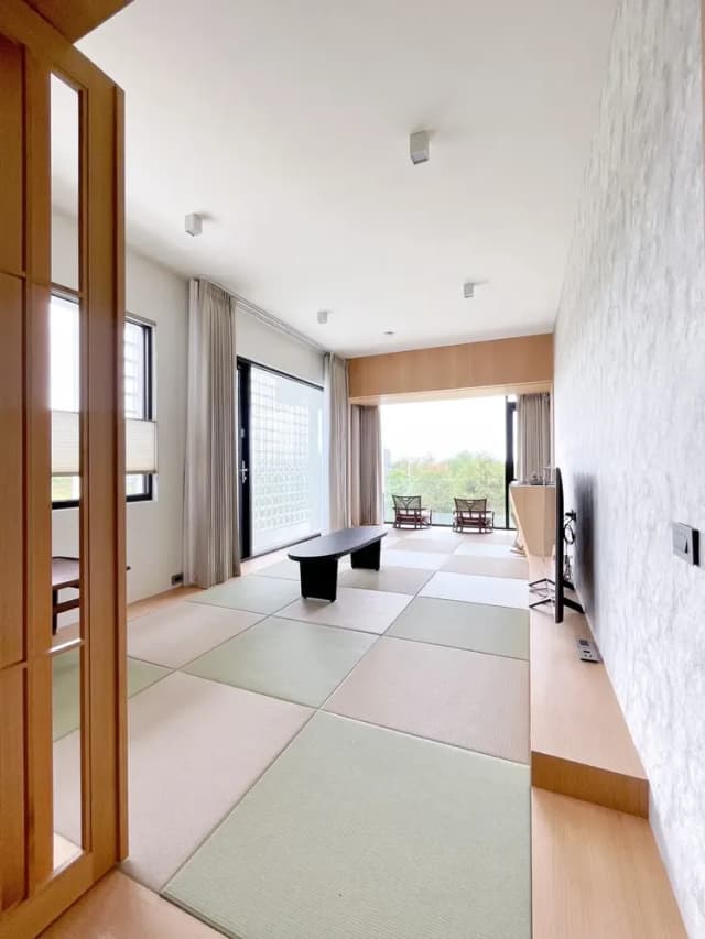 202 光點和洋四人房