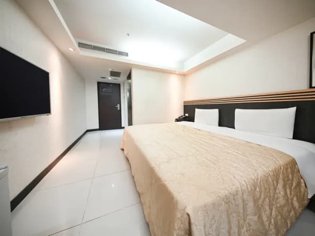 Guide Hotel Taoyuan Fuxing-Deluxe Double Room-1