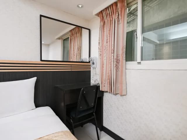 Guide Hotel Taoyuan Fuxing-Deluxe Double Room-4