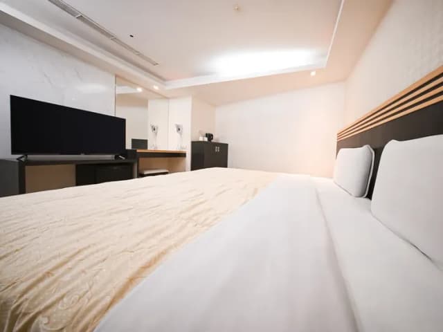 Guide Hotel Taoyuan Fuxing-Classic Double or Twin Room-4