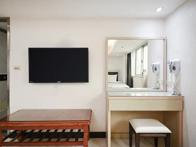 Guide Hotel Taoyuan Fuxing-Deluxe Quadruple Room-6