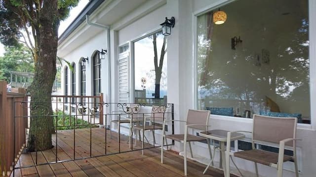 Sun Sweet House-Double Room with Balcony-7