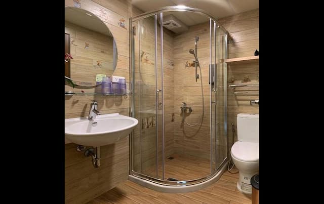 Sun Sweet House-Family Room with Balcony-10