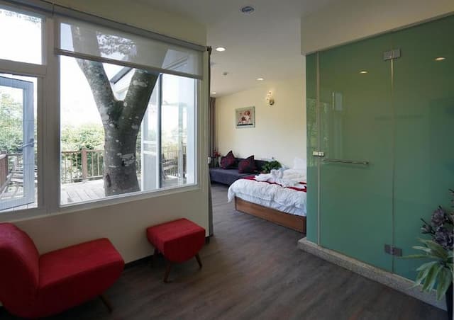 Sun Sweet House-Deluxe Double Room with Balcony-5