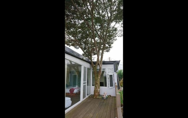 Sun Sweet House-Deluxe Double Room with Balcony-8