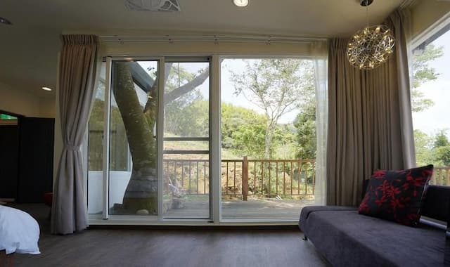 Sun Sweet House-Deluxe Double Room with Balcony-3