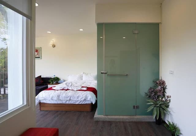 Sun Sweet House-Deluxe Double Room with Balcony-2