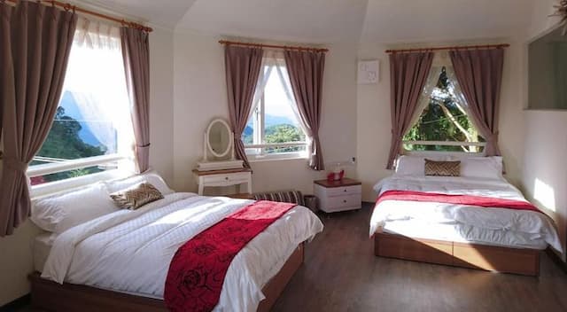 Sun Sweet House-Deluxe Quadruple Room-1