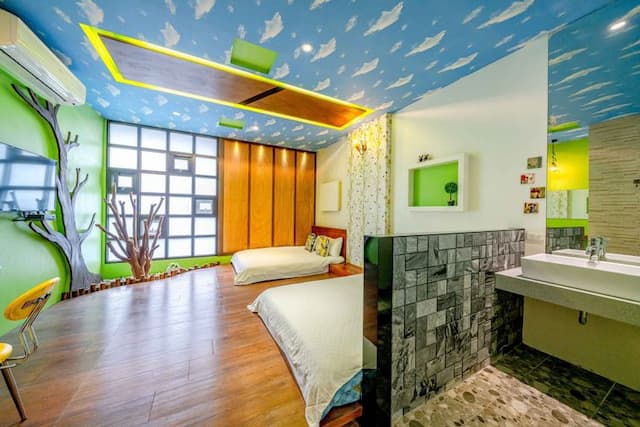 Cat is lazy-Entire house 14ppl-5