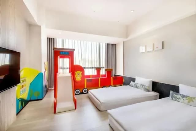 新悦花園酒店|親子主題、寵物友善-『快閃優惠』日式童趣房A (二單床墊+一造型滑梯兒童床)-2