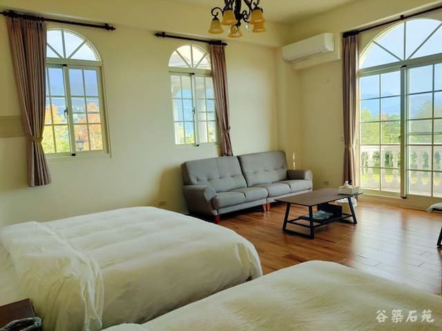 GuZhu ShiYuan-Quadruple Room with View-1