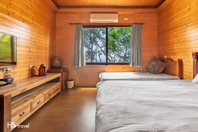 ninerainbow.newmoon-Mountain View Double Room-1