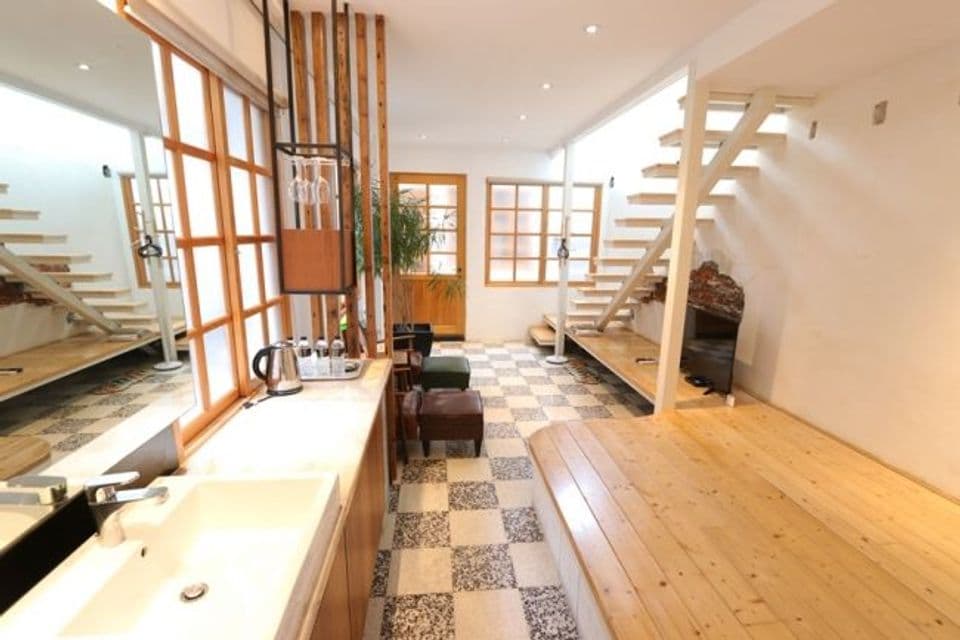 台南樸宿|4-8人包棟、連續入住優惠中、復古老宅-V45樸宿-滿|4-8人|(老宅寧靜社區,晚上10點須放低音量)-3