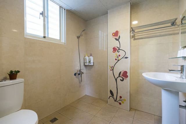 YI-JING B&B-Quadruple Room-10