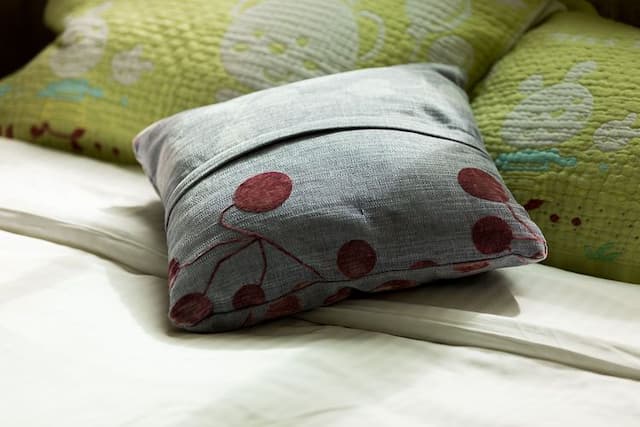 YI-JING B&B-Quadruple Room-5