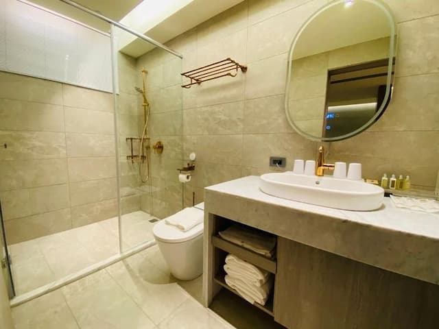 W house | INS 北歐風 | 情侶 | 閨蜜推薦-4A溫馨加大床四人房-5