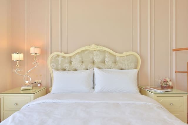 Dream-Romantic Pink Double Room 102-3