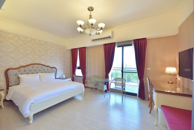 Dream-Classical Rose Double Room 301-1