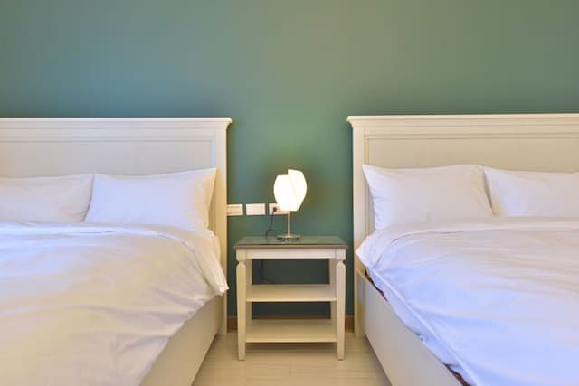 Dream-Modern Green Quadruple Room 202-2