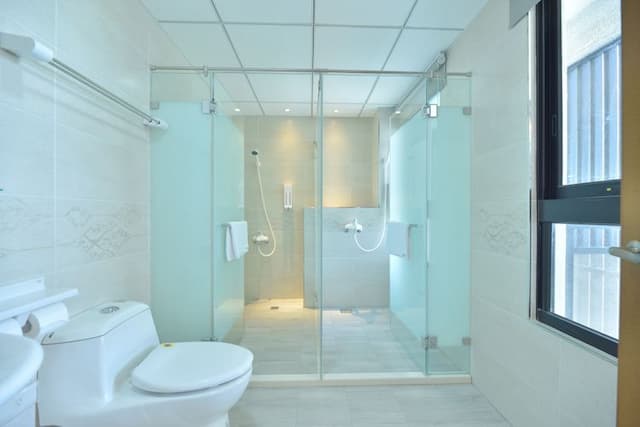 Dream-Ocean Blue and White Six-person Room 201-6