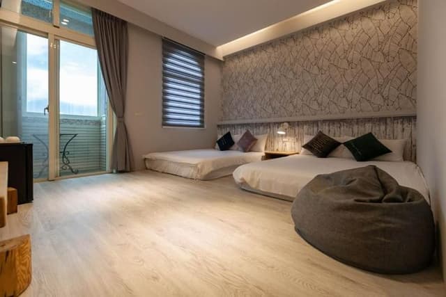 聽海說故事|6-10人花蓮包棟|海景|麻將&桌遊&BBQ烤肉-街景四人房-6