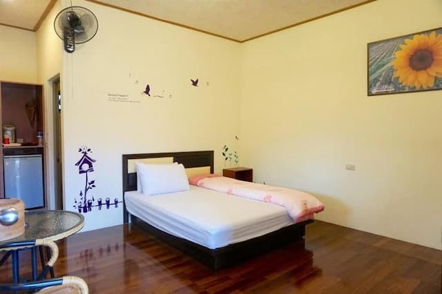 Chin Shan B&B-Standard Double Room-1