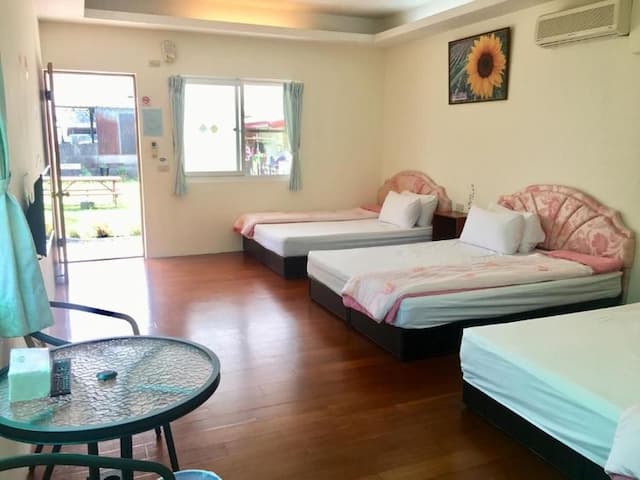 Chin Shan B&B-Family Suite-2