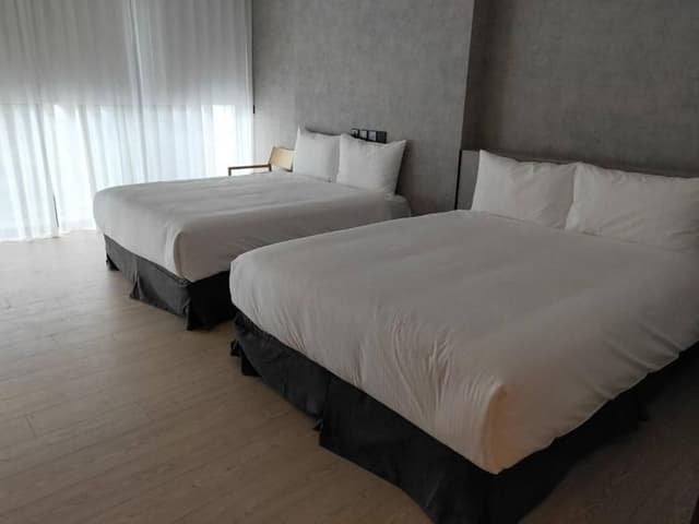 코민 플레이스-Superior Family Room-2