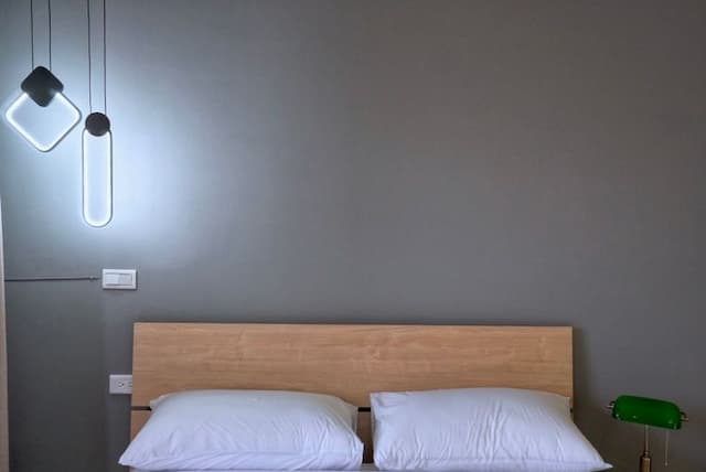 RUN aWAY guesthouse-301 JFK Double Room-6