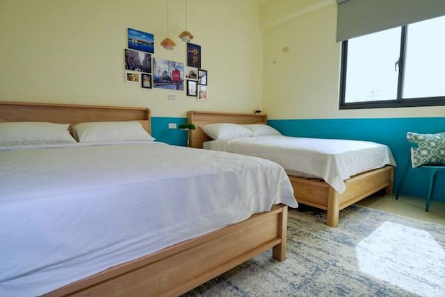 RUN aWAY guesthouse-302 IST Family Room-3