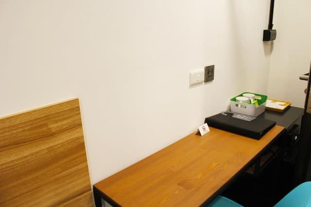 Yesing Hotel-Standard Double Room without Window-5