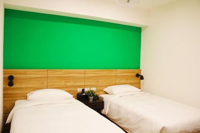 Yesing Hotel-Standard Twin Room-1