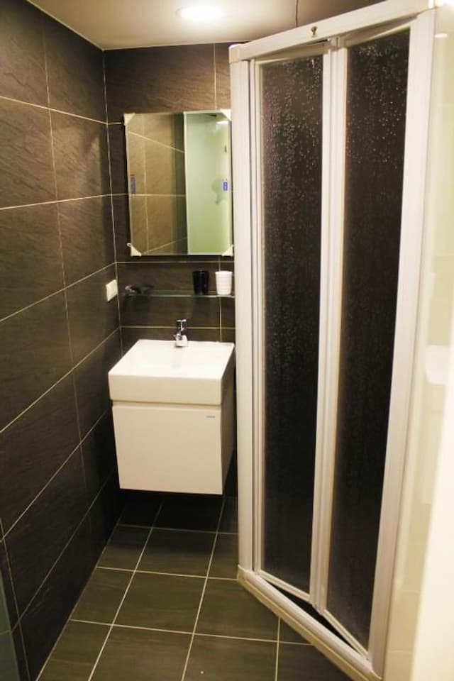 Yesing Hotel-Standard Twin Room-2