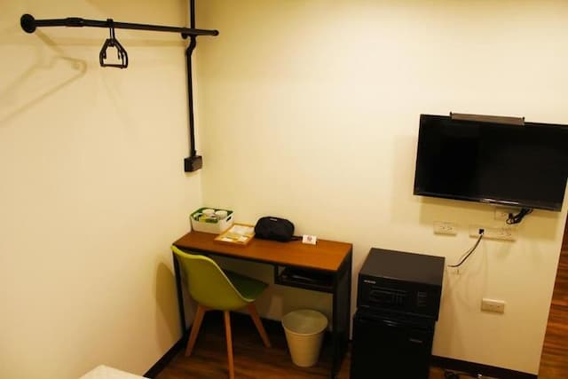 Yesing Hotel-Standard Twin Room-4