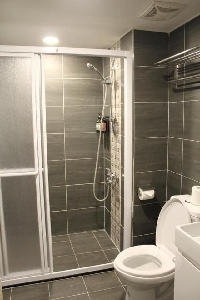 Yesing Hotel-Economic Double Room- No windows-4