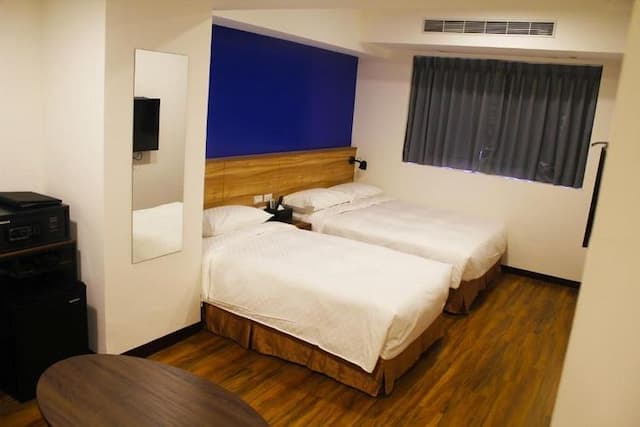 Yesing Hotel-Superior Triple Room-6
