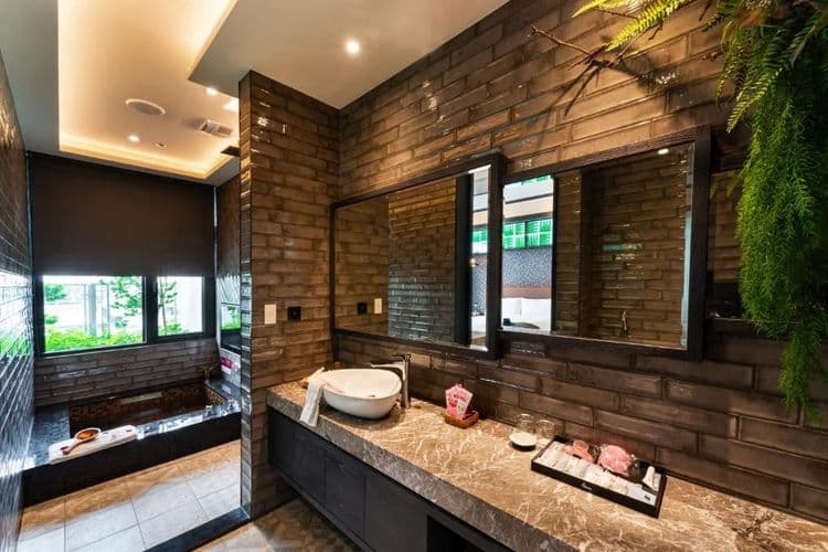 挪威森林文創館|超大溜滑梯、孩童滑步車道-6