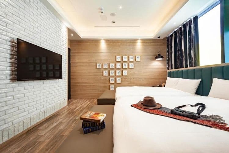 挪威森林文創館|超大溜滑梯、孩童滑步車道-10