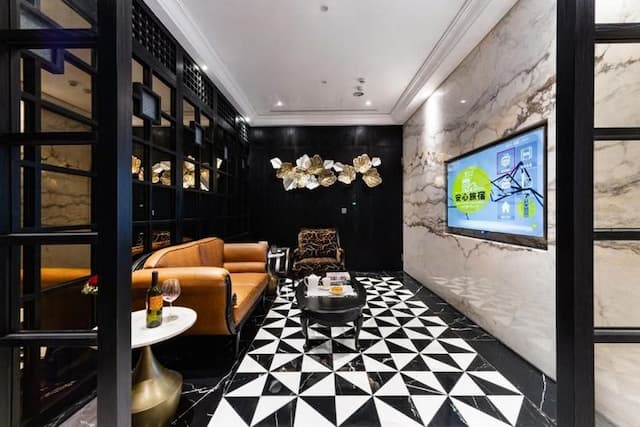 挪威森林文創館|超大溜滑梯、孩童滑步車道-金點文創房 (車庫房)-5