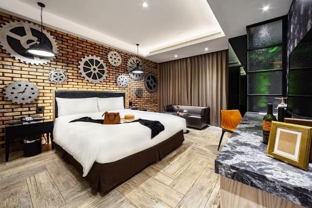 挪威森林文創館|超大溜滑梯、孩童滑步車道-文創摩登商務房-6