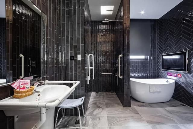 挪威森林文創館|超大溜滑梯、孩童滑步車道-文創溫馨家庭房(18:00後可入住)-6